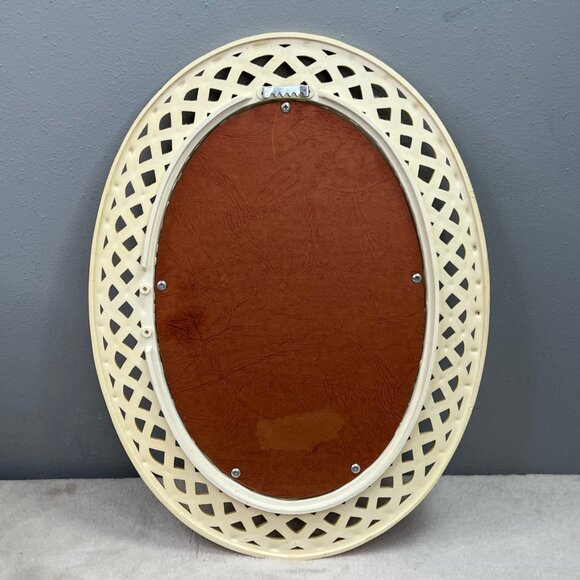 Vintage Homco Wicker Rattan Oval Frame Pansy Print Off White Plastic Lattice - Picture 6 of 8
